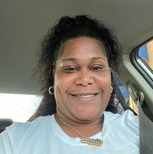 Meet your Posher, Dannielle